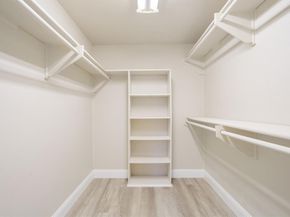 6702  Flamewood Drive , Arlington Texas 76001