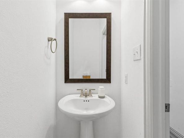 1106  Bowie Drive , Lewisville Texas 75077