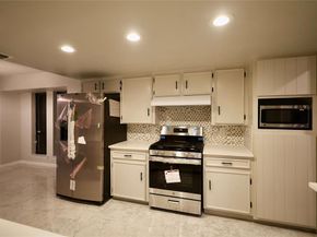 905  Pine Tree  , DeSoto Texas 75115