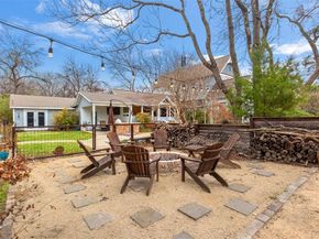 441 S Dallas Avenue , Lancaster Texas 75146