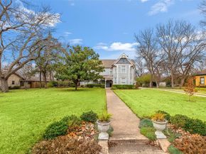 441 S Dallas Avenue , Lancaster Texas 75146