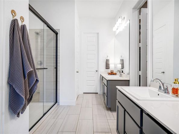 1501  White Water Way , Aubrey Texas 76227