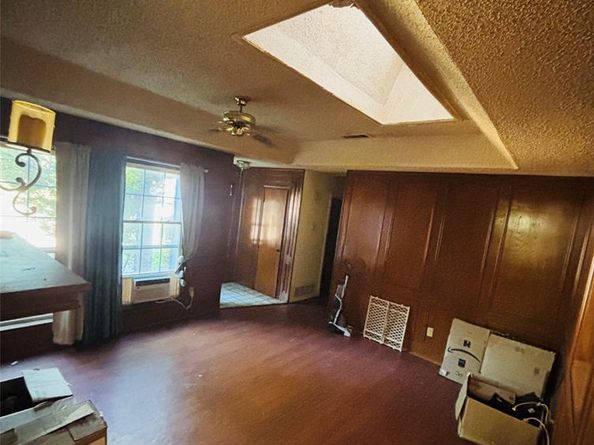 2224  Brigadoon Court , Arlington Texas 76013