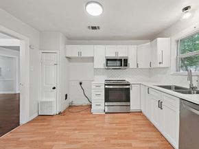 1022  Churchill Road , Fort Worth Texas 76114