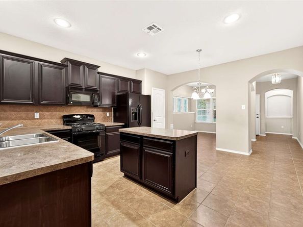 9105  Waterman Drive , Aubrey Texas 76227