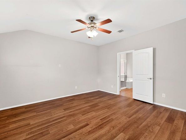 9105  Waterman Drive , Aubrey Texas 76227