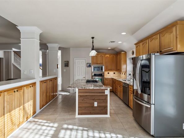 402  Brook View Court , Prosper Texas 75078