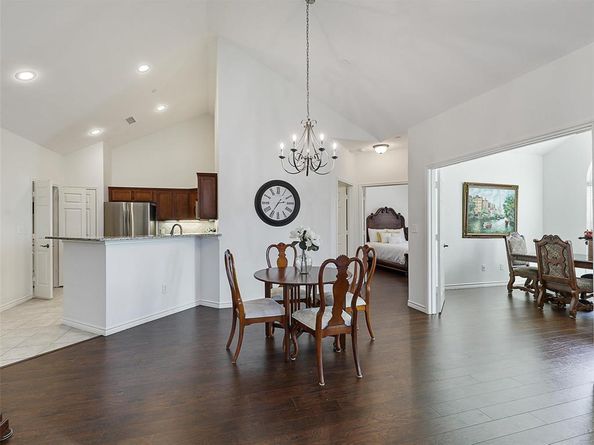 2601  Marsh Lane  124, Plano Texas 75093