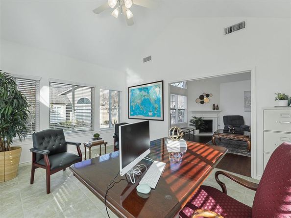 2601  Marsh Lane  124, Plano Texas 75093