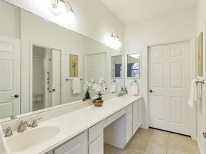 2601  Marsh Lane  124, Plano Texas 75093