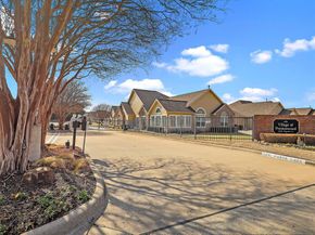 2601  Marsh Lane  124, Plano Texas 75093