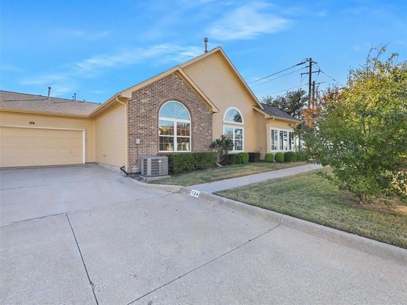 2601  Marsh Lane  124, Plano Texas 75093