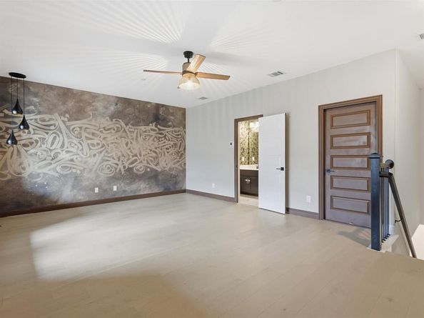 4413  Murphy Lane , Carrollton Texas 75010