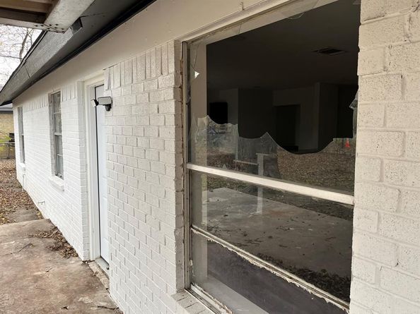 3771  Stagecoach Trail , Dallas Texas 75241