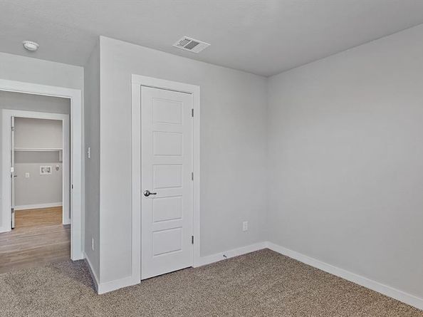 2520  GOLDFINCH Drive , Denton Texas 76205