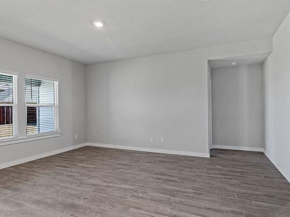 2520  GOLDFINCH Drive , Denton Texas 76205