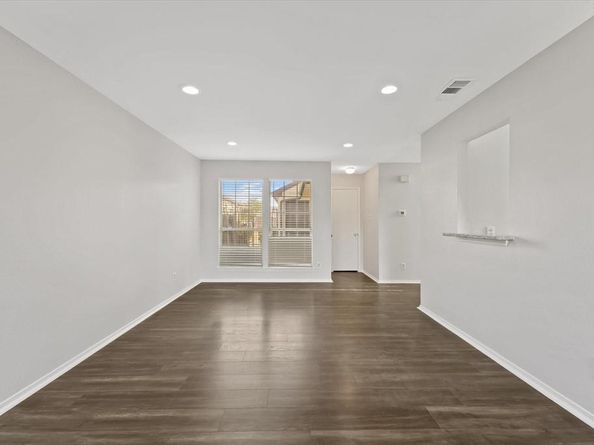 1001  Weston Drive , Garland Texas 75043