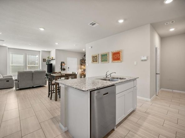 3133  Strawberry Farm Lane , Fort Worth Texas 76140