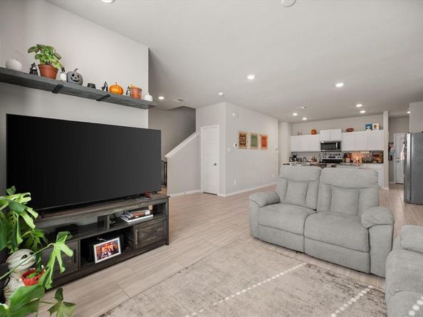 3133  Strawberry Farm Lane , Fort Worth Texas 76140