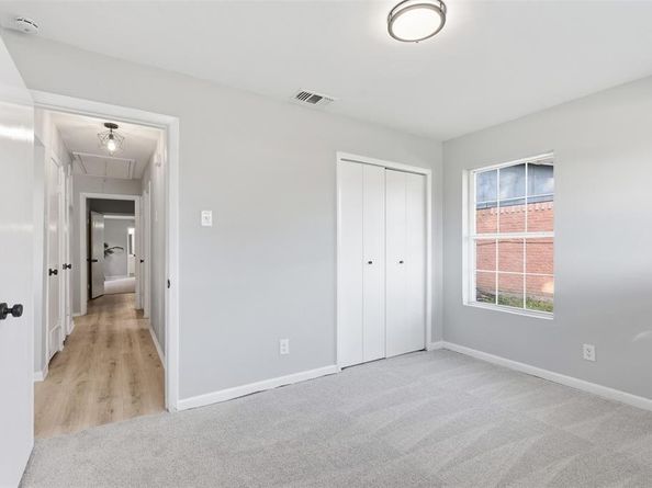 105  Tulip Drive , Garland Texas 75041