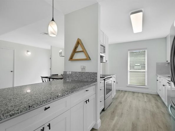 1319  Brazos Boulevard , Lewisville Texas 75077