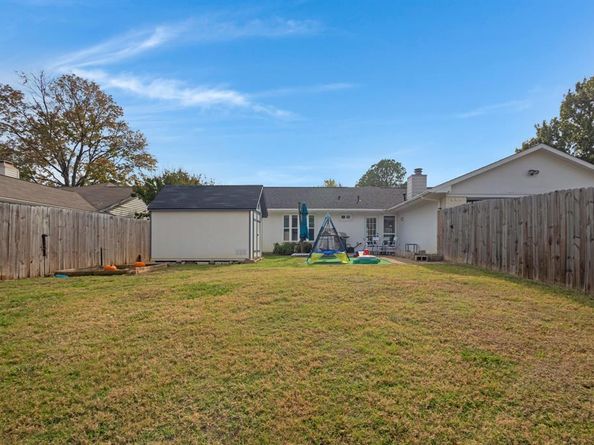 1319  Brazos Boulevard , Lewisville Texas 75077