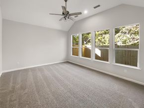 1211  Dacki Avenue , Dallas Texas 75211