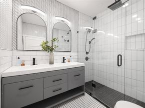 813  Elsbeth Street , Dallas Texas 75208