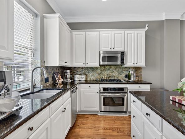 3704  Wycliff Avenue  2, Dallas Texas 75219