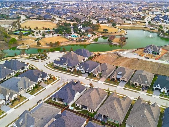 2430  Hawksbury Court , Celina Texas 75009