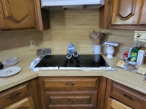 2229  Ridgewood  , Carrollton Texas 75006