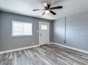 3332  Rutledge Street , Dallas Texas 75215