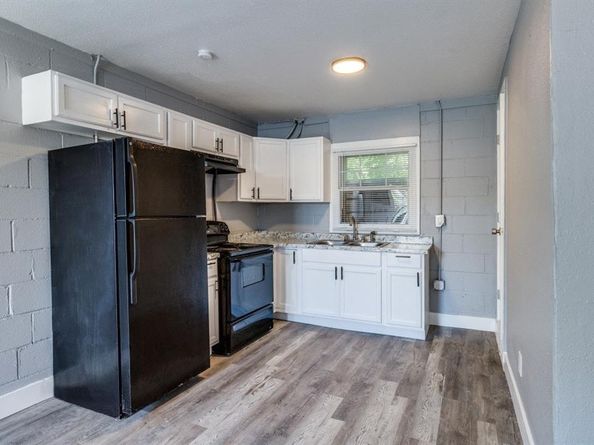 3332  Rutledge Street , Dallas Texas 75215