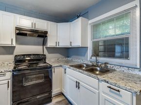 3332  Rutledge Street , Dallas Texas 75215