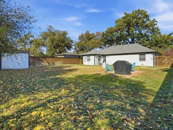 5717 S Wells Circle , Westworth Village Texas 76114