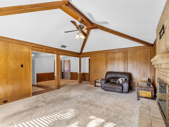 609  Kingsbridge Drive , Garland Texas 75040