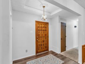 609  Kingsbridge Drive , Garland Texas 75040