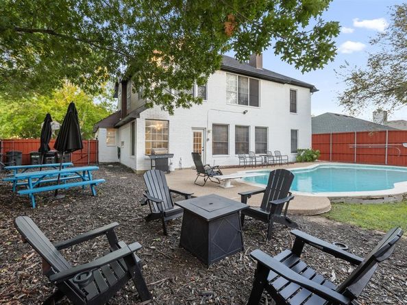 4501  Westbriar Lane , Grand Prairie Texas 75052