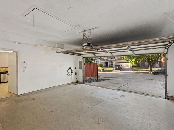 4501  Westbriar Lane , Grand Prairie Texas 75052