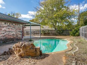 520  Baker Drive , Hurst Texas 76054