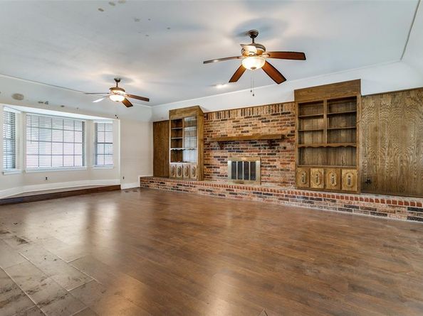 520  Baker Drive , Hurst Texas 76054