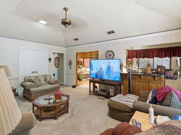 4109  Hackmore Loop , Irving Texas 75061