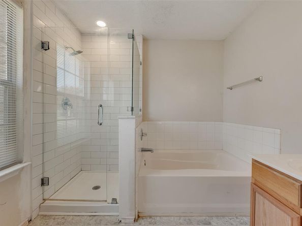 616  Jewelflower Drive , DeSoto Texas 75112