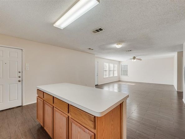 616  Jewelflower Drive , DeSoto Texas 75112