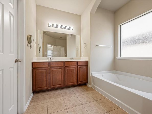 4012  Cloud Cover Road , Fort Worth Texas 76262