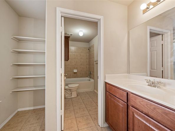 4012  Cloud Cover Road , Fort Worth Texas 76262