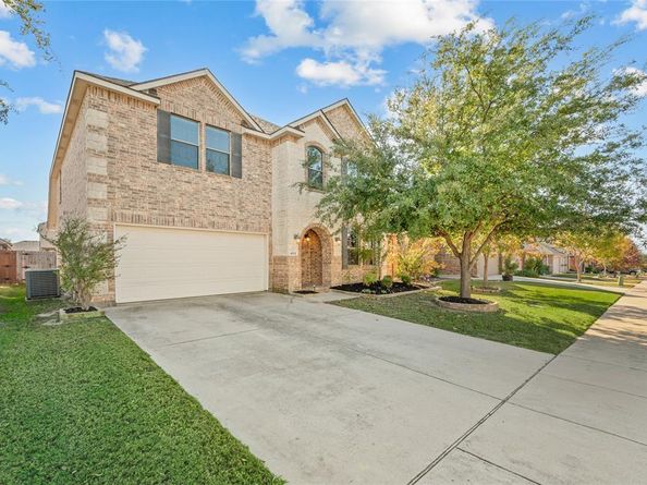 4012  Cloud Cover Road , Fort Worth Texas 76262