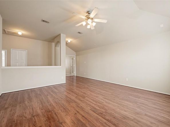 4012  Cloud Cover Road , Fort Worth Texas 76262