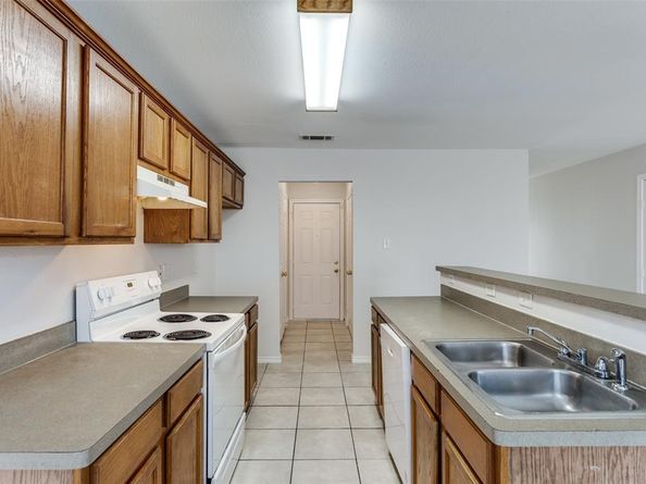 4530  Alamosa Street , Fort Worth Texas 76119