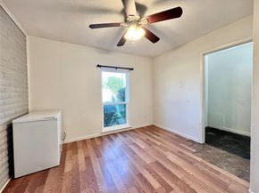 19 W Mountain Creek Drive , Grand Prairie Texas 75052